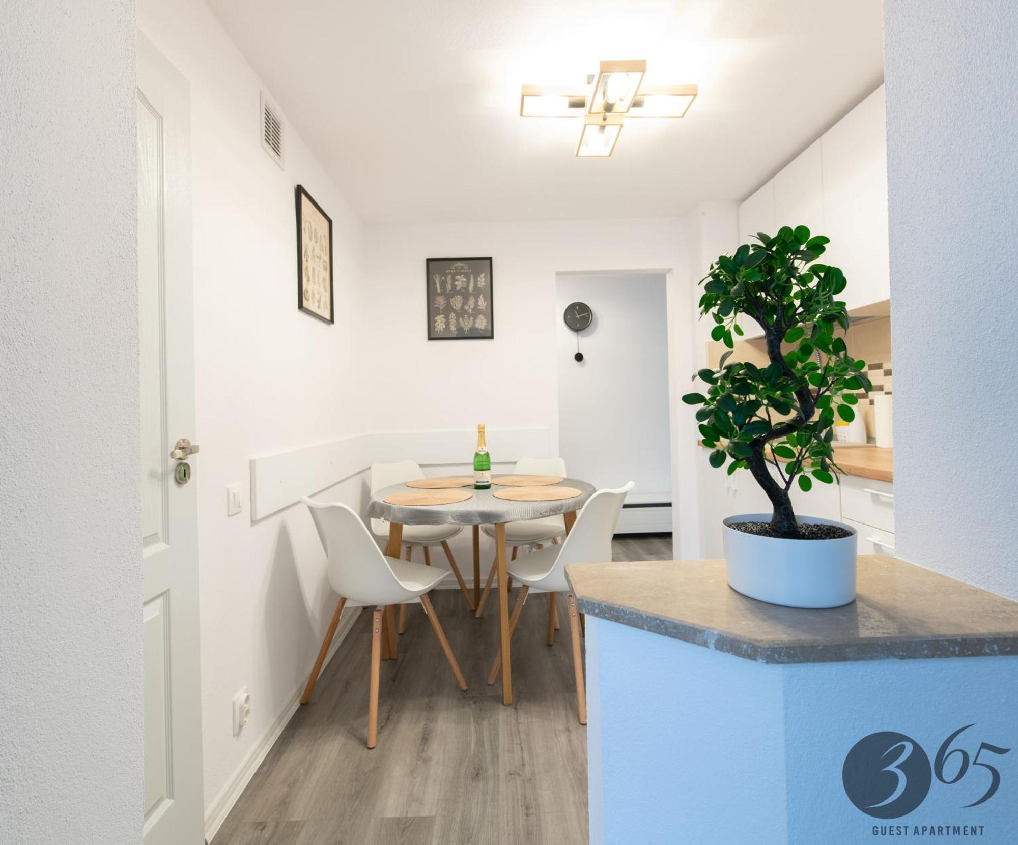 365 Guest Apartment Hunedoara Exterior foto